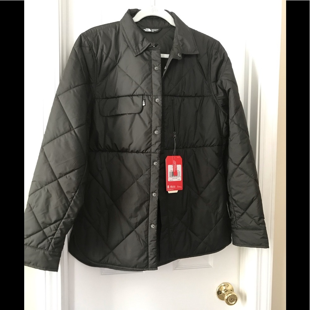Warm Ladies Jacket With Lots of Features! NEW‼️